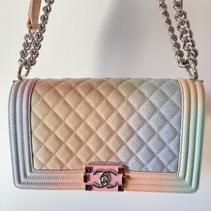 Chanel Rainbow Boy Bag 18p 🦄